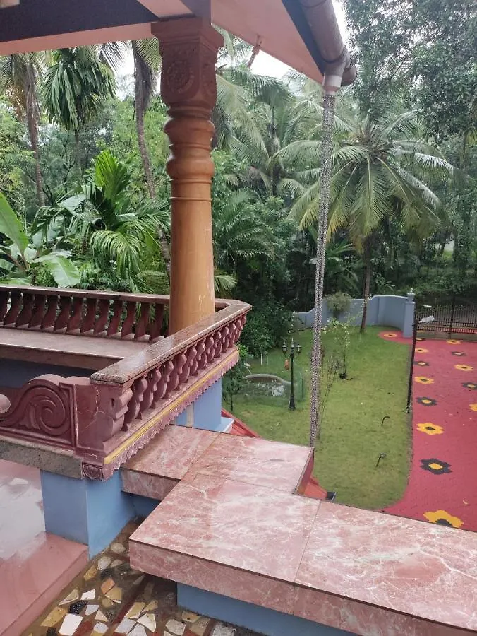 Privatunterkunft Ben'S Villa Kannur !