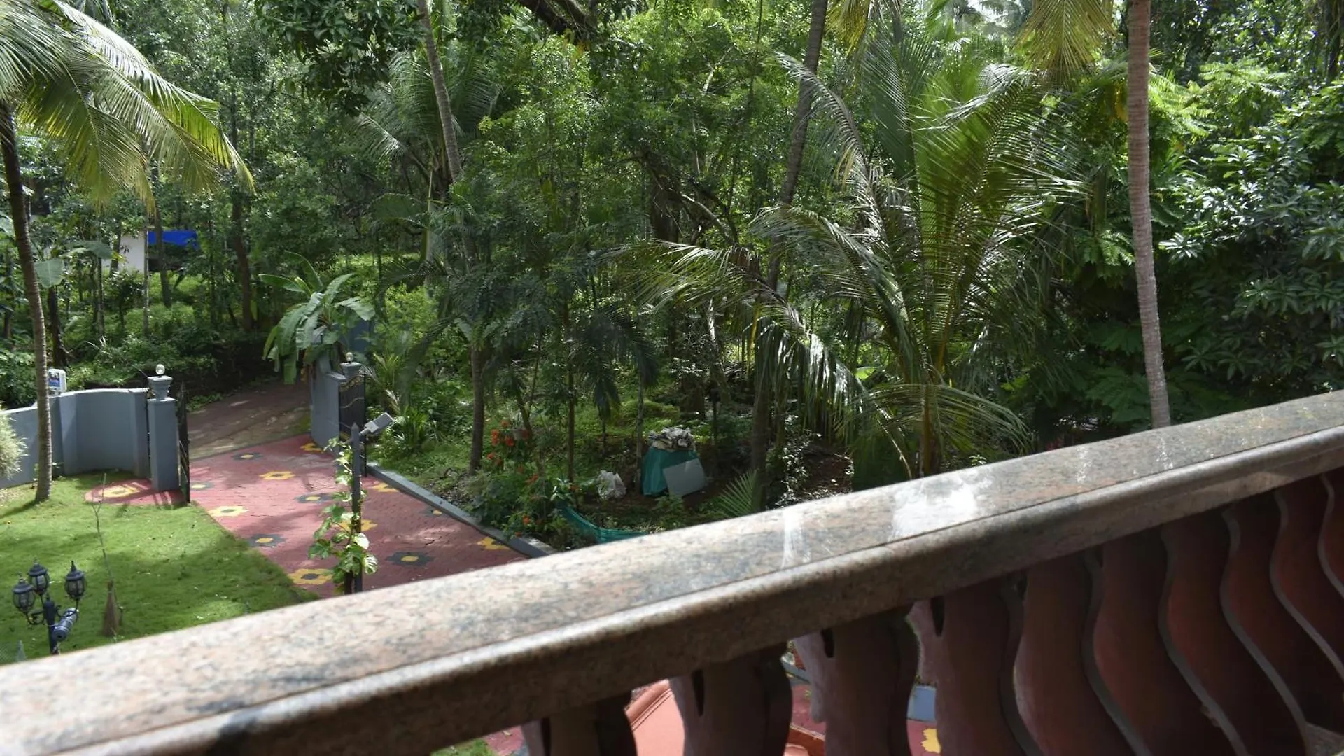 Privatunterkunft Ben'S Villa Kannur !
